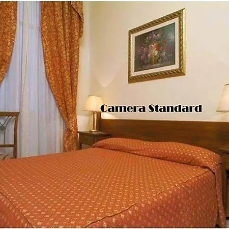 Nizza Hotel 3*