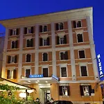 Nizza Hotel 3*